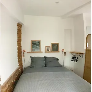  Appartement Charmant-confort-hypercentre-metro-wifi France